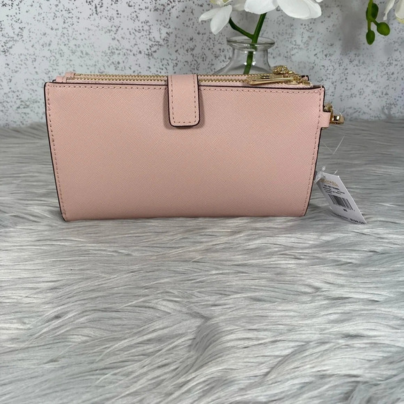 Michael Kors Pink Jet Set Travel Leather Wristlet - Picture 4 of 8